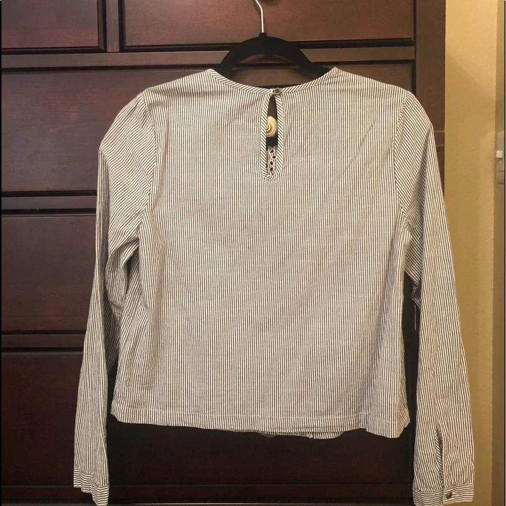 NEW Melrose & Market Long-sleeved Top with Ruffles